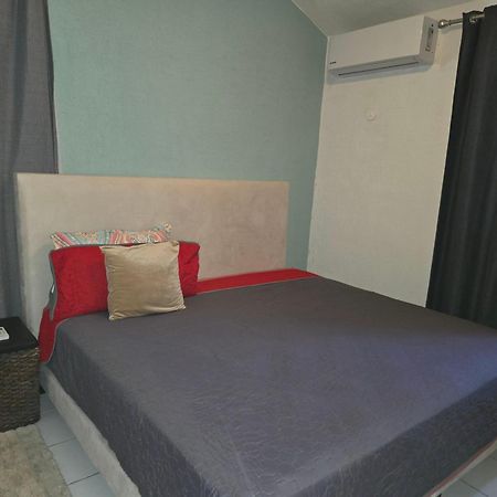 Punta Sam In Front Isla Mujeres Apartment Cancun Exterior photo